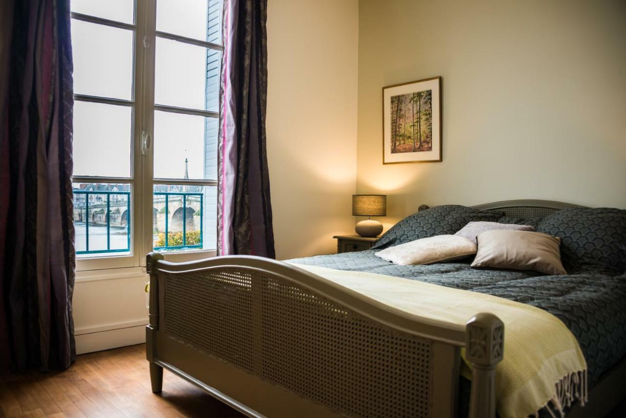 Les Lumieres De La Loire Apartment บลัวส์ ภายนอก รูปภาพ